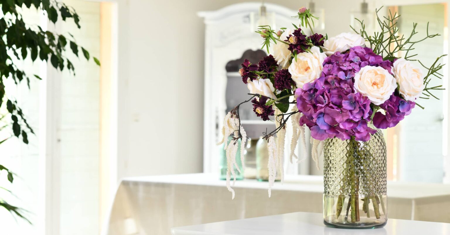 bouquet contemporain fleurs artificielles hortensias
